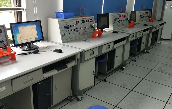 �������c�z�y���g