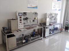 �Ṥ�y������O��